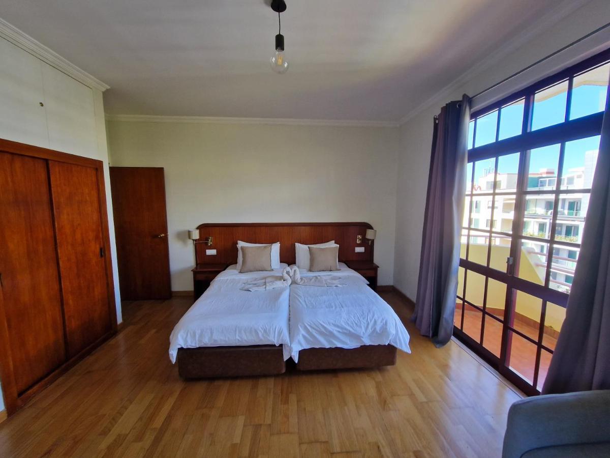 Sunshine Apartment Lido Funchal Exteriör bild